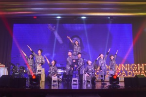 图七为「Beyond the Line青少年自家创作音乐剧」为现场观众带来精彩的表演。