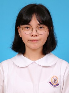 东华三院吴祥川纪念中学同学刘静文，考获理想成绩。由于生活限制，家中没有稳定网络，幸得校方提供数据卡，让他可以改用手机ZOOM上课，考取获5科最高分数27分。