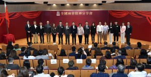 图片八