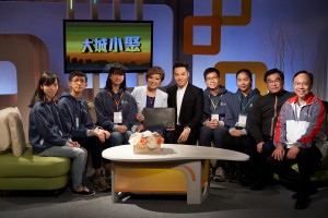 TWGHs Student Ambassadors visited Fairchild TV and participated in an interview programme with Mr. Vinci WONG, the Chairman cum Honorary Supervisor of TWGHs, while getting to know the local media and creative industry.