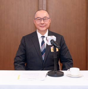 图一：东华三院主席曾庆业先生于会上致词。