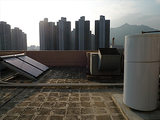 东华三院戴东培护理安老院的太阳能热水系统，所加热的水直接用于厨房