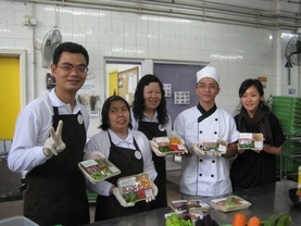 CookEasy 煮餸易为弱能人士创造就业和训练机会，促进社会共融。