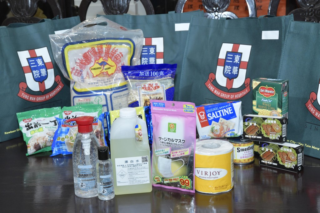 图1：东华三院过去数星期努力搜罗外科口罩、抗疫物资及制定援助方案，齐心支援市民抗疫，亦解市民燃眉之急。