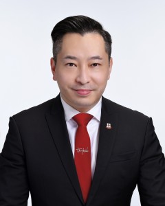 图二为东华三院候任第一副主席韦浩文先生