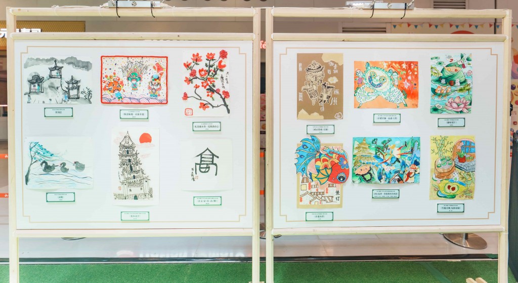 图七、八为内地幼儿园的艺术作品展区。